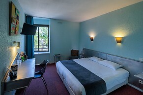 Logis Hôtel Noemys Brive - Restaurant Le Teinchurier
