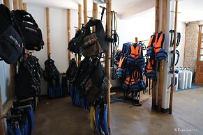 Coco Grove Beach Resort