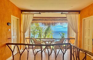 Coco Grove Beach Resort