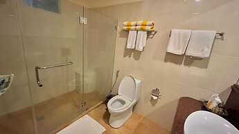 Coco Grove Beach Resort