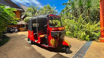 Coco Grove Beach Resort