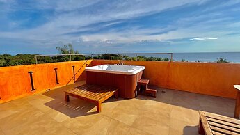 Coco Grove Beach Resort