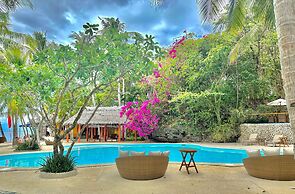 Coco Grove Beach Resort