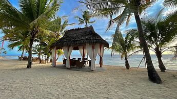 Coco Grove Beach Resort