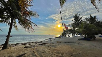 Coco Grove Beach Resort