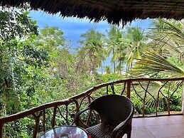 Coco Grove Beach Resort