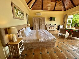 Coco Grove Beach Resort