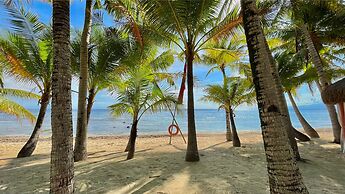 Coco Grove Beach Resort