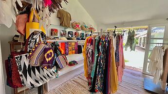 Coco Grove Beach Resort