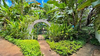 Coco Grove Beach Resort