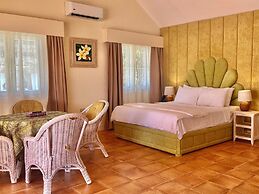 Coco Grove Beach Resort