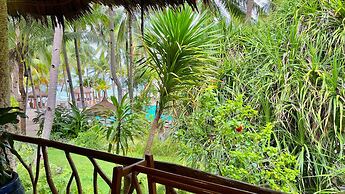 Coco Grove Beach Resort