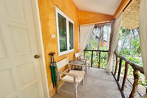 Coco Grove Beach Resort