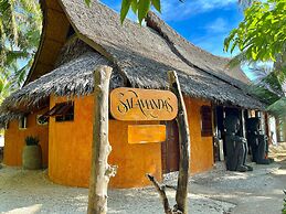 Coco Grove Beach Resort