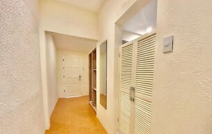 Coco Grove Beach Resort