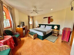 Coco Grove Beach Resort