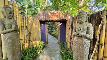 Coco Grove Beach Resort