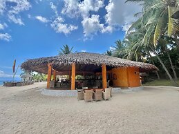 Coco Grove Beach Resort