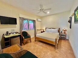 Coco Grove Beach Resort