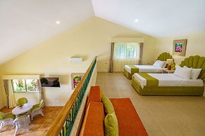 Coco Grove Beach Resort