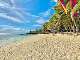 Coco Grove Beach Resort