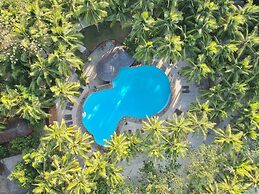 Coco Grove Beach Resort