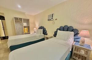 Coco Grove Beach Resort