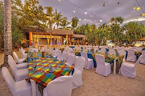 Coco Grove Beach Resort