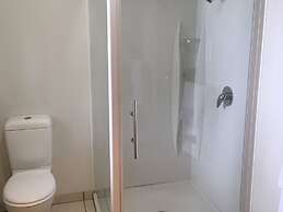 Woodlands Motels and Apartments