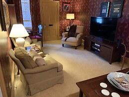 The Lily Inn