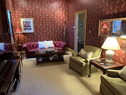 The Lily Inn
