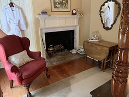 The Lily Inn