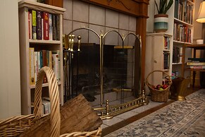 Dunbar House Inn and Event Property