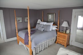 Magnolia Place Bed & Breakfast