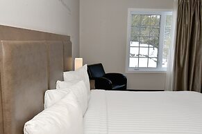 Hotel et Pavillons Le Petit Manoir du Casino