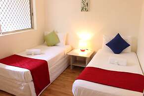 Surfers Riverside Apartments