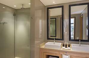 No5 Boutique Art Hotel by Mantis