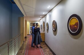 No5 Boutique Art Hotel by Mantis