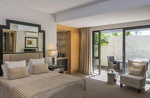 No5 Boutique Art Hotel by Mantis