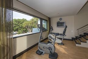 No5 Boutique Art Hotel by Mantis