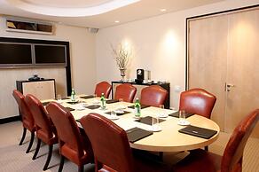 No5 Boutique Art Hotel by Mantis