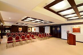 Raouché Arjaan by Rotana