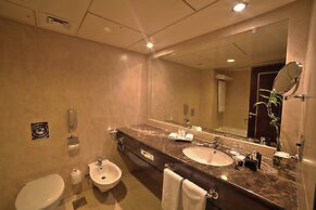 Raouché Arjaan by Rotana