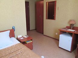 Avtozavodskaya Hotel