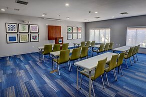 Holiday Inn Express Hotel & Suites Shelbyville Indianapolis by IHG