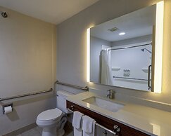 Holiday Inn Express Hotel & Suites Shelbyville Indianapolis by IHG