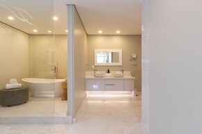 Views Boutique Hotel & Spa