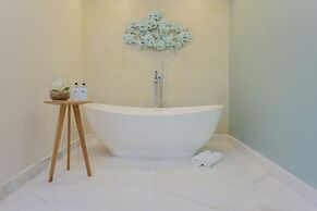 Views Boutique Hotel & Spa