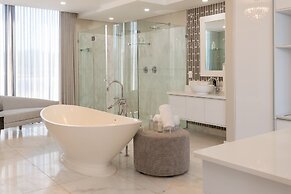 Views Boutique Hotel & Spa