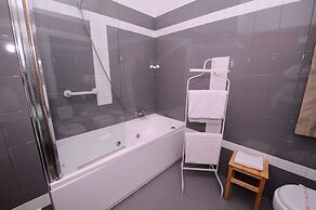 Artemisia Palace Hotel